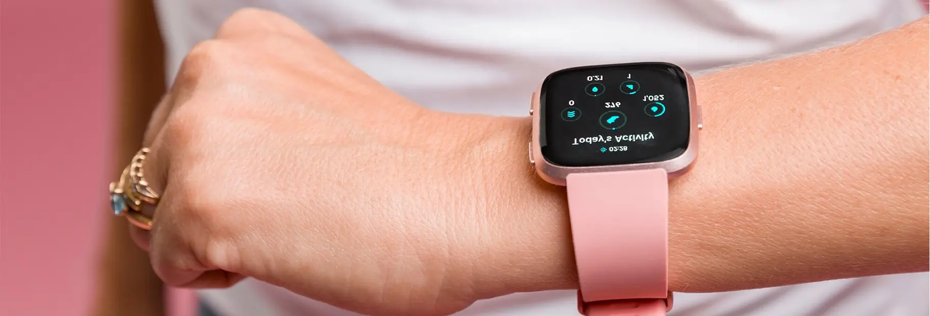 Awesome Fitbit Versa 4 features